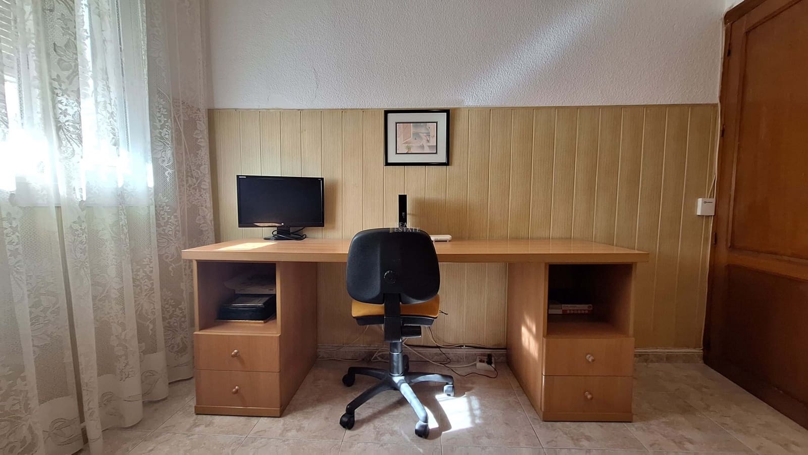 4 chambre Villa/Maison Semi-Mitoyenne à vendre à Alicante ville avec garage - 231 000 € (Ref: 9643548)