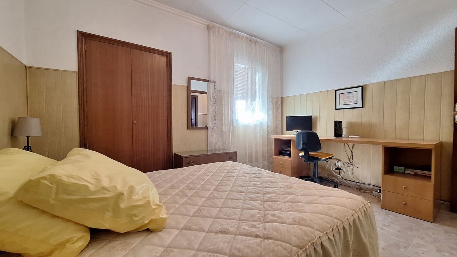 4 chambre Villa/Maison Semi-Mitoyenne à vendre à Alicante ville avec garage - 231 000 € (Ref: 9643548)