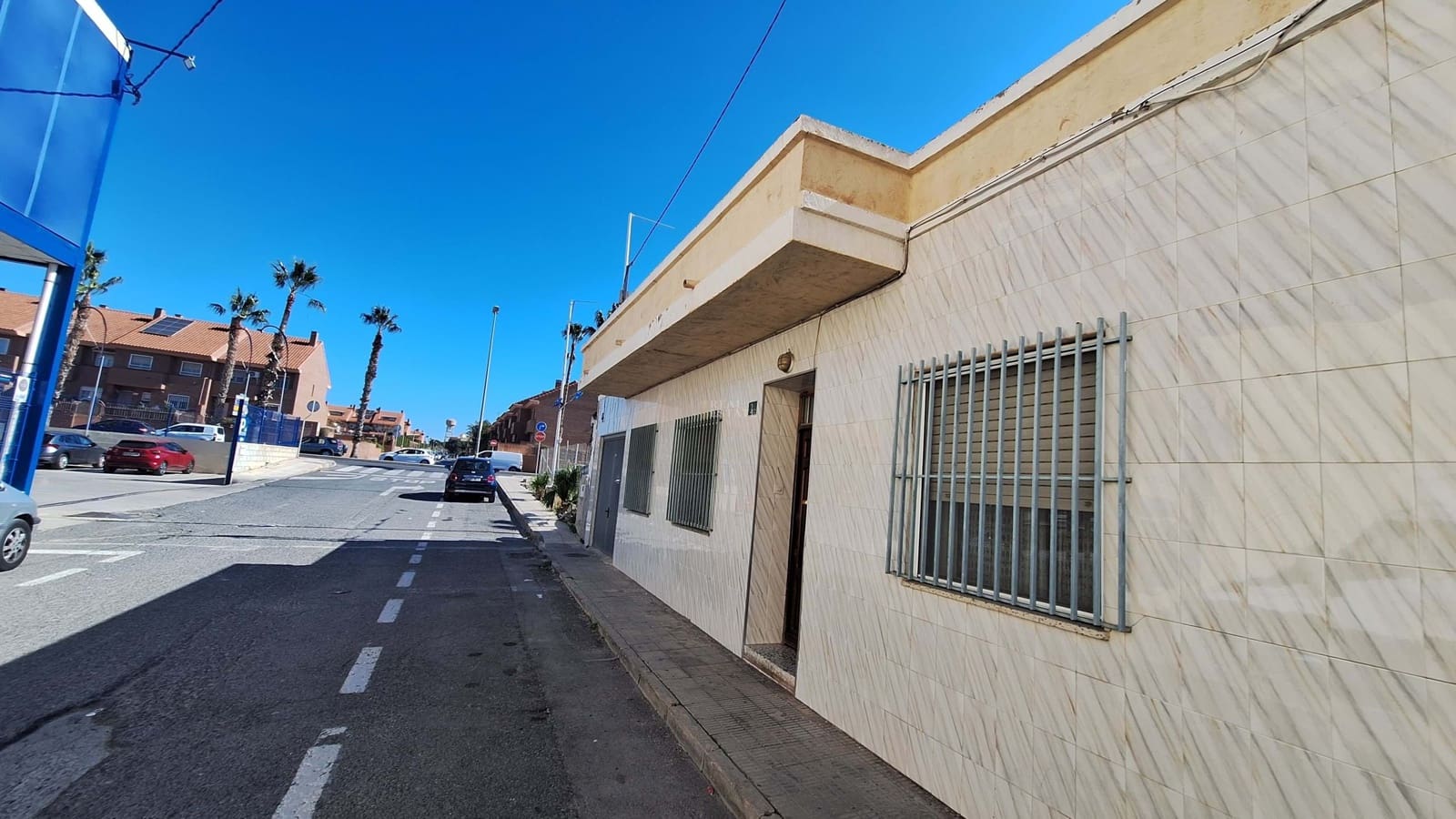 4 chambre Villa/Maison Semi-Mitoyenne à vendre à Alicante ville avec garage - 231 000 € (Ref: 9643548)