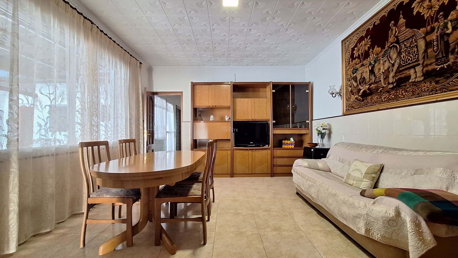 4 chambre Villa/Maison Semi-Mitoyenne à vendre à Alicante ville avec garage - 231 000 € (Ref: 9643548)