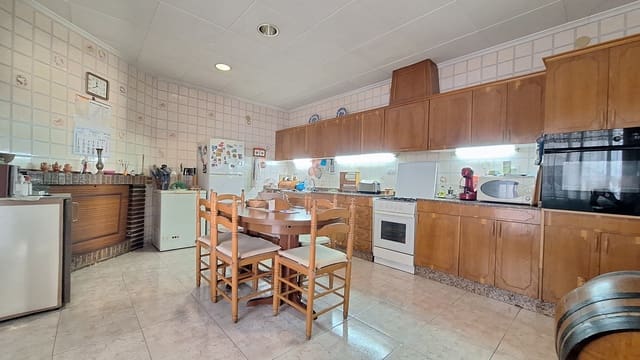 4 chambre Villa/Maison Semi-Mitoyenne à vendre à Alicante ville avec garage - 231 000 € (Ref: 9643548)