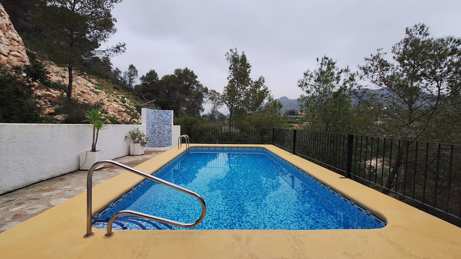 2 slaapkamer Huis te koop in Adsubia met zwembad garage - € 155.000 (Ref: 9643549)