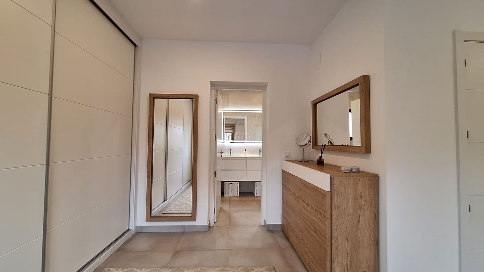 3 makuuhuone Huvila myytävänä paikassa Alcalali / Alcanali mukana uima-altaan - 585 000 € (Ref: 9643550)