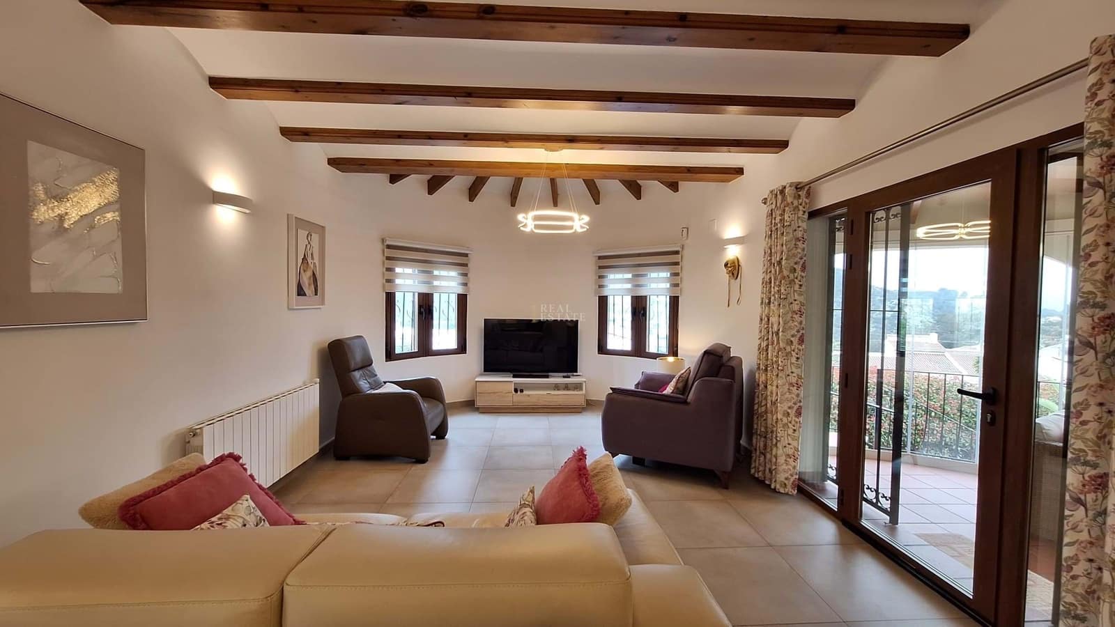 3 makuuhuone Huvila myytävänä paikassa Alcalali / Alcanali mukana uima-altaan - 585 000 € (Ref: 9643550)