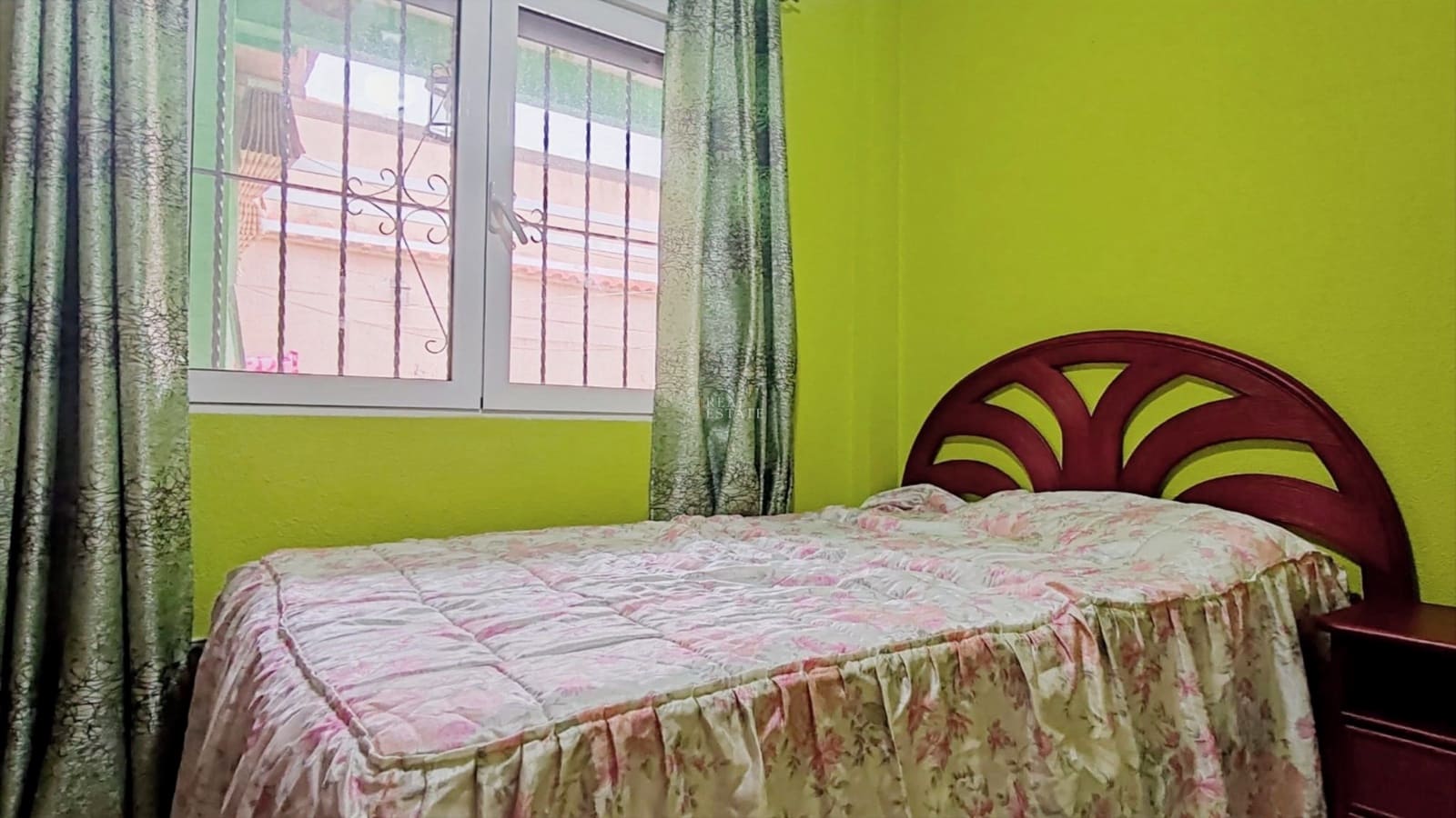 5 slaapkamer Bungalow te koop in Los Belones met garage - € 190.000 (Ref: 9650526)