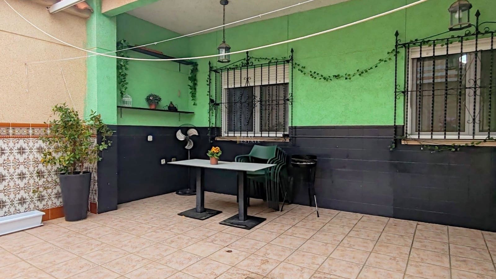 5 slaapkamer Bungalow te koop in Los Belones met garage - € 190.000 (Ref: 9650526)