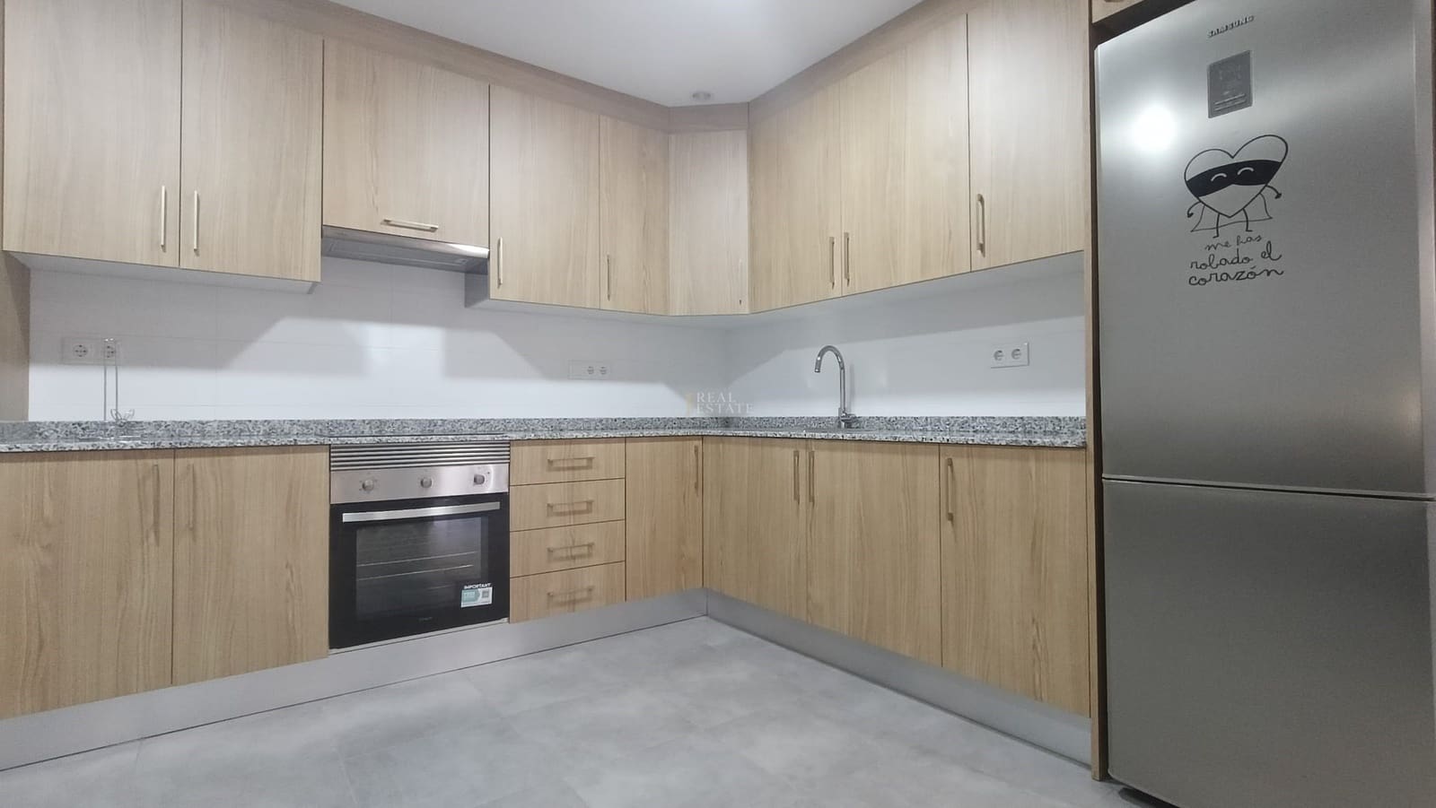 2 bedroom Apartment for sale in Elche / Elx - € 132,000 (Ref: 9654242)