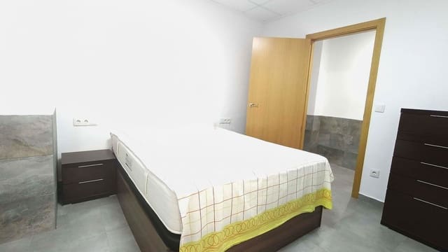 2 soveværelse Lejlighed til salg i Elche / Elx - € 132.000 (Ref: 9654242)