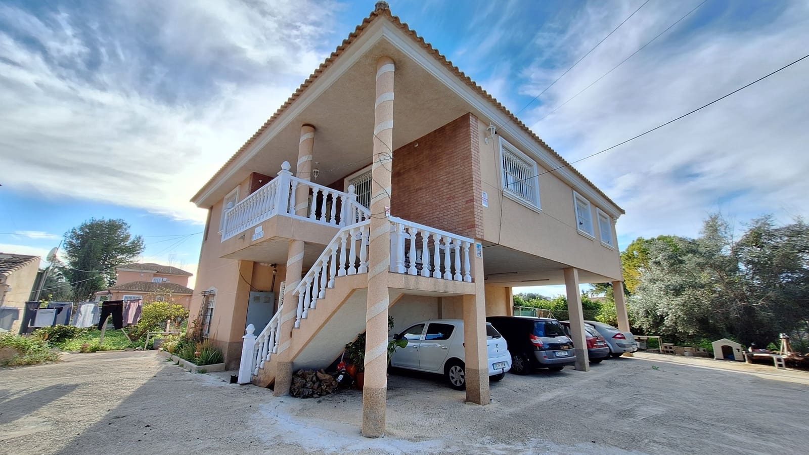 4 makuuhuone Huvila myytävänä paikassa Murcia kaupunki mukana 
autotalli - 365 000 € (Ref: 9654393)