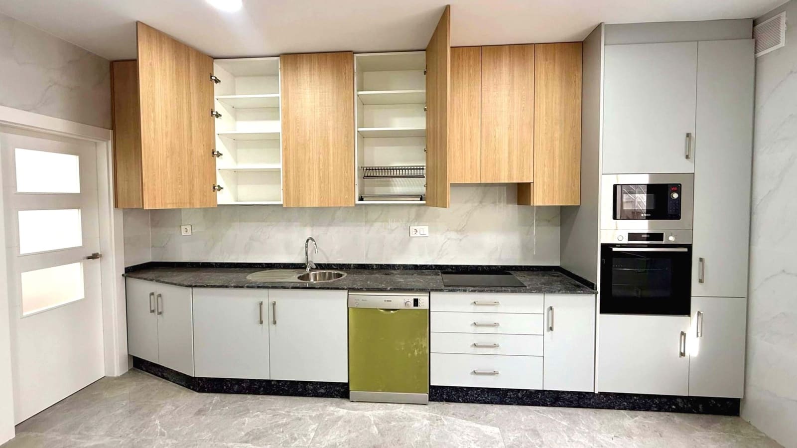 3 makuuhuone Omakotitalo myytävänä paikassa Molina de Segura - 240 000 € (Ref: 9664356)