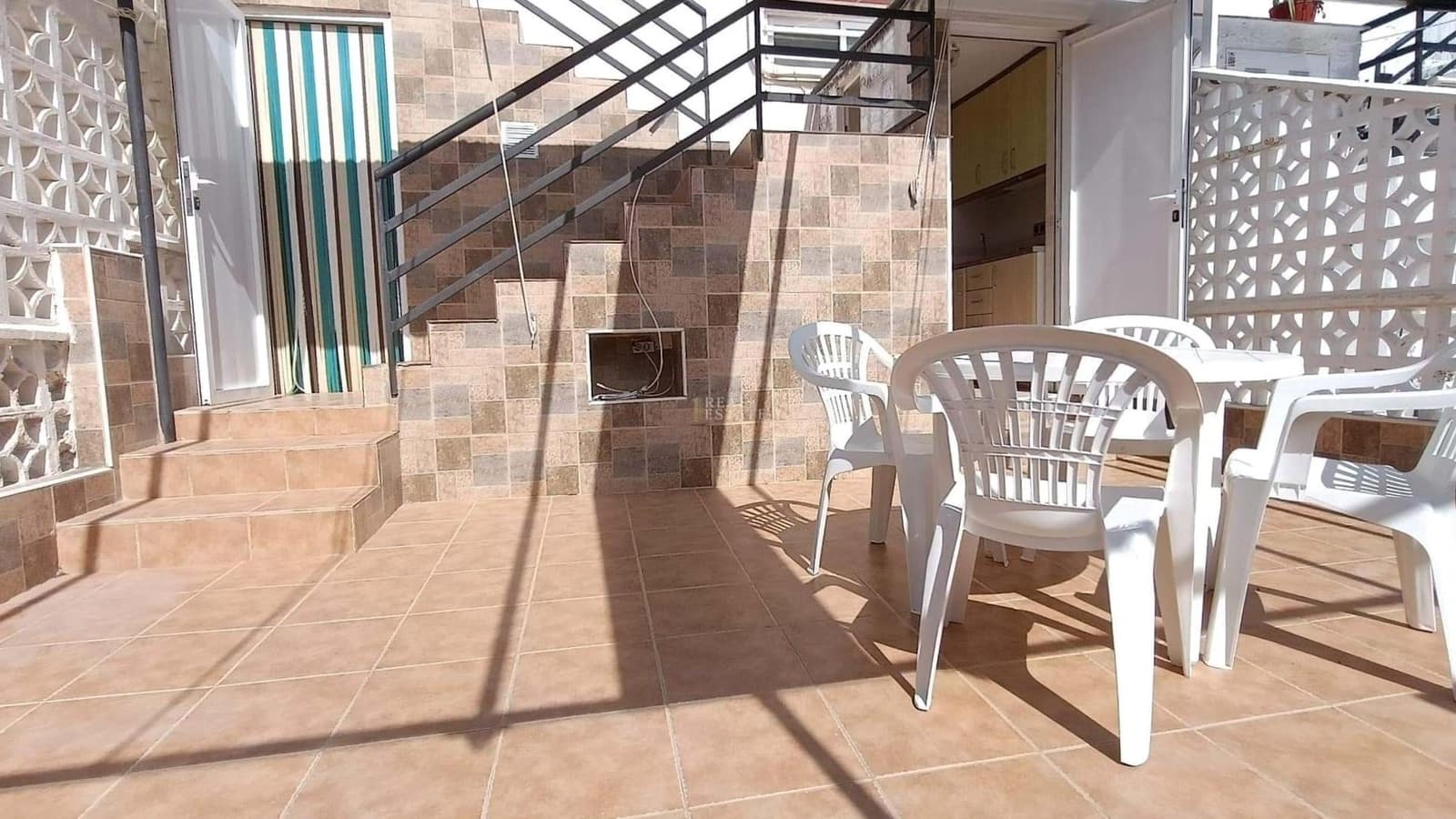 2 slaapkamer Bungalow te koop in Santa Pola - € 170.000 (Ref: 9671149)
