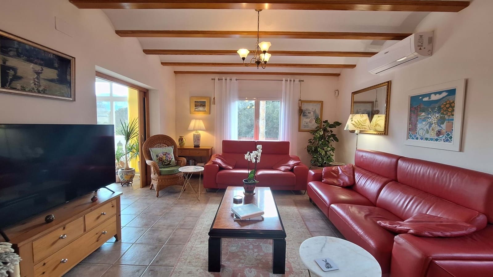 Chalet de 6 habitaciones en Barx en venta con piscina garaje - 580.000 € (Ref: 9676523)