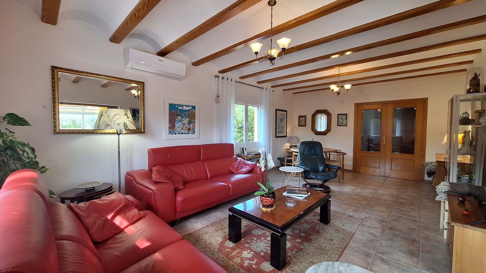 Chalet de 6 habitaciones en Barx en venta con piscina garaje - 580.000 € (Ref: 9676523)