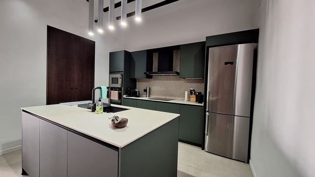 3 makuuhuone Omakotitalo myytävänä paikassa Pego - 325 000 € (Ref: 9676524)