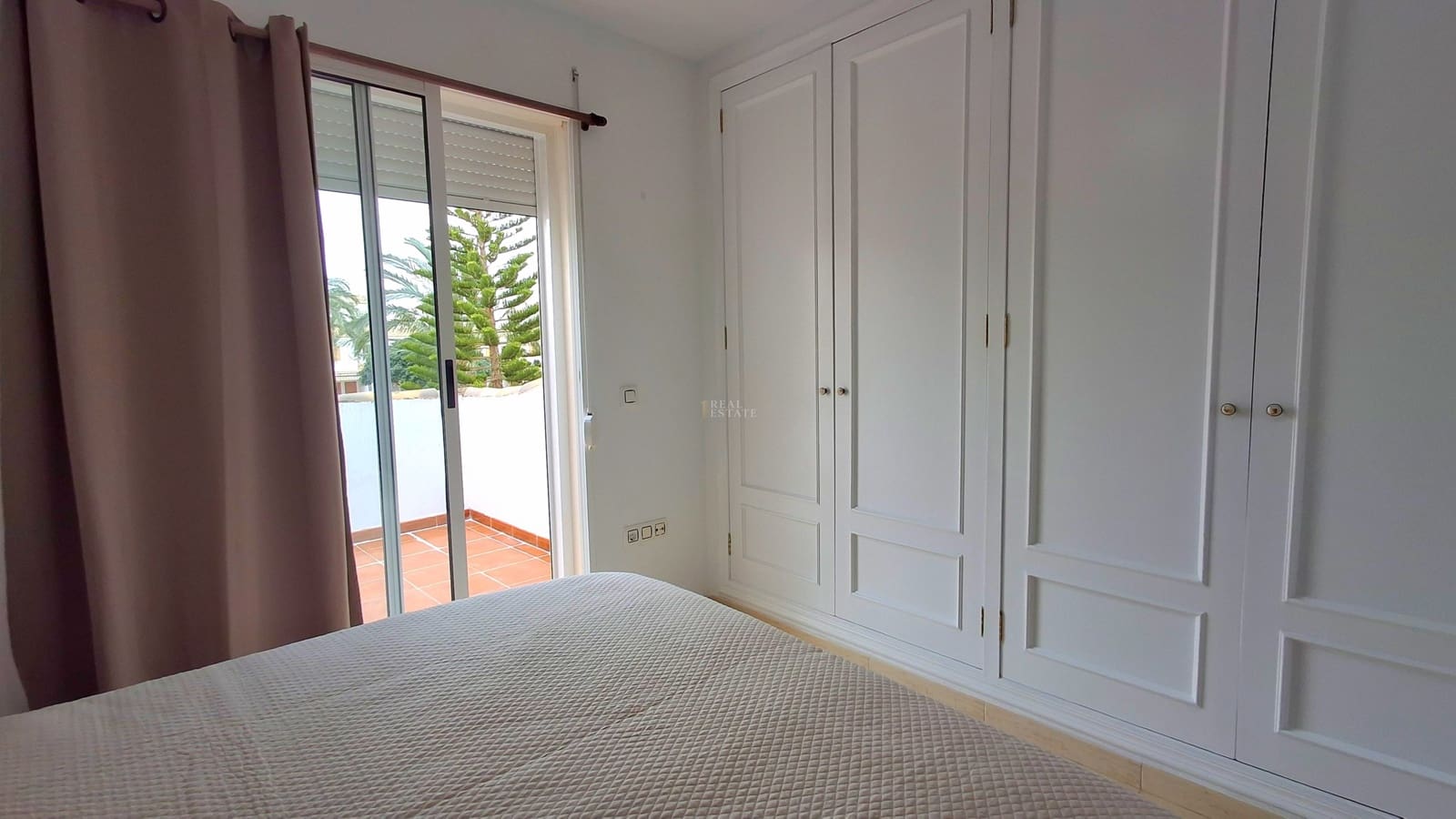 3 sovrum Lägenhet till salu i Santa Pola med pool garage - 310 000 € (Ref: 9676525)