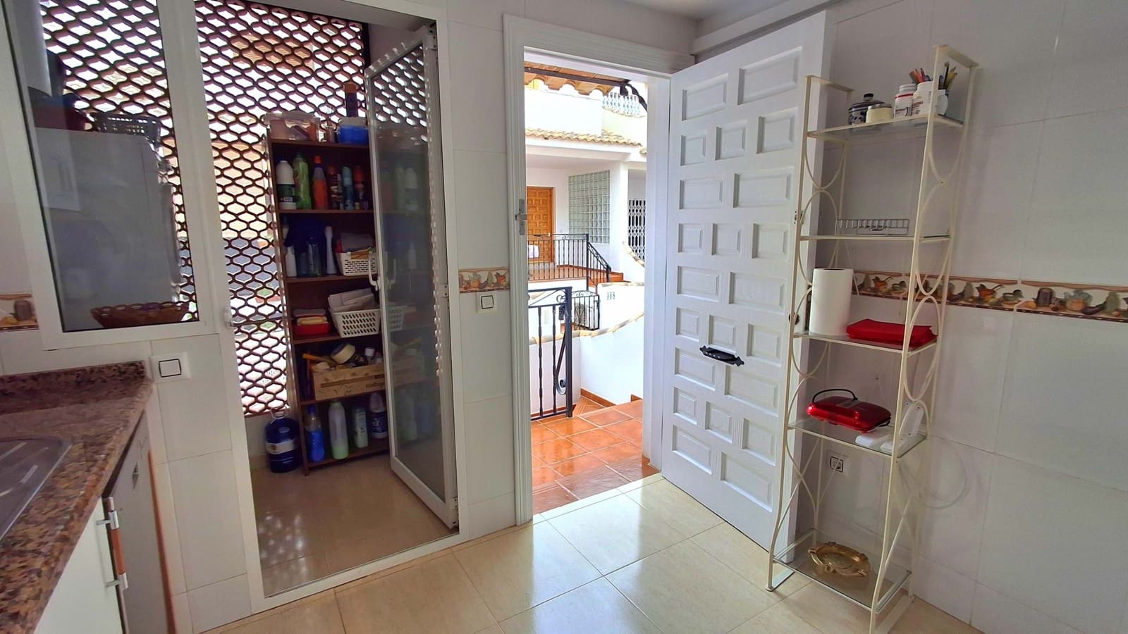 3 sovrum Lägenhet till salu i Santa Pola med pool garage - 310 000 € (Ref: 9676525)