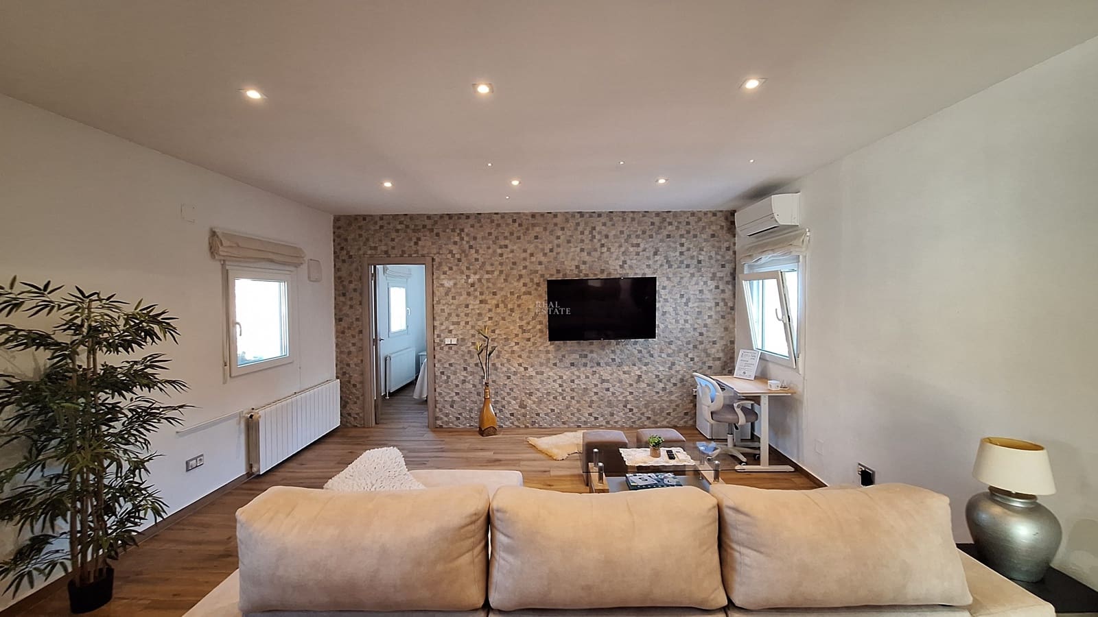 8 camera da letto Villa in vendita in Denia con piscina garage - 1.180.000 € (Rif: 9679234)