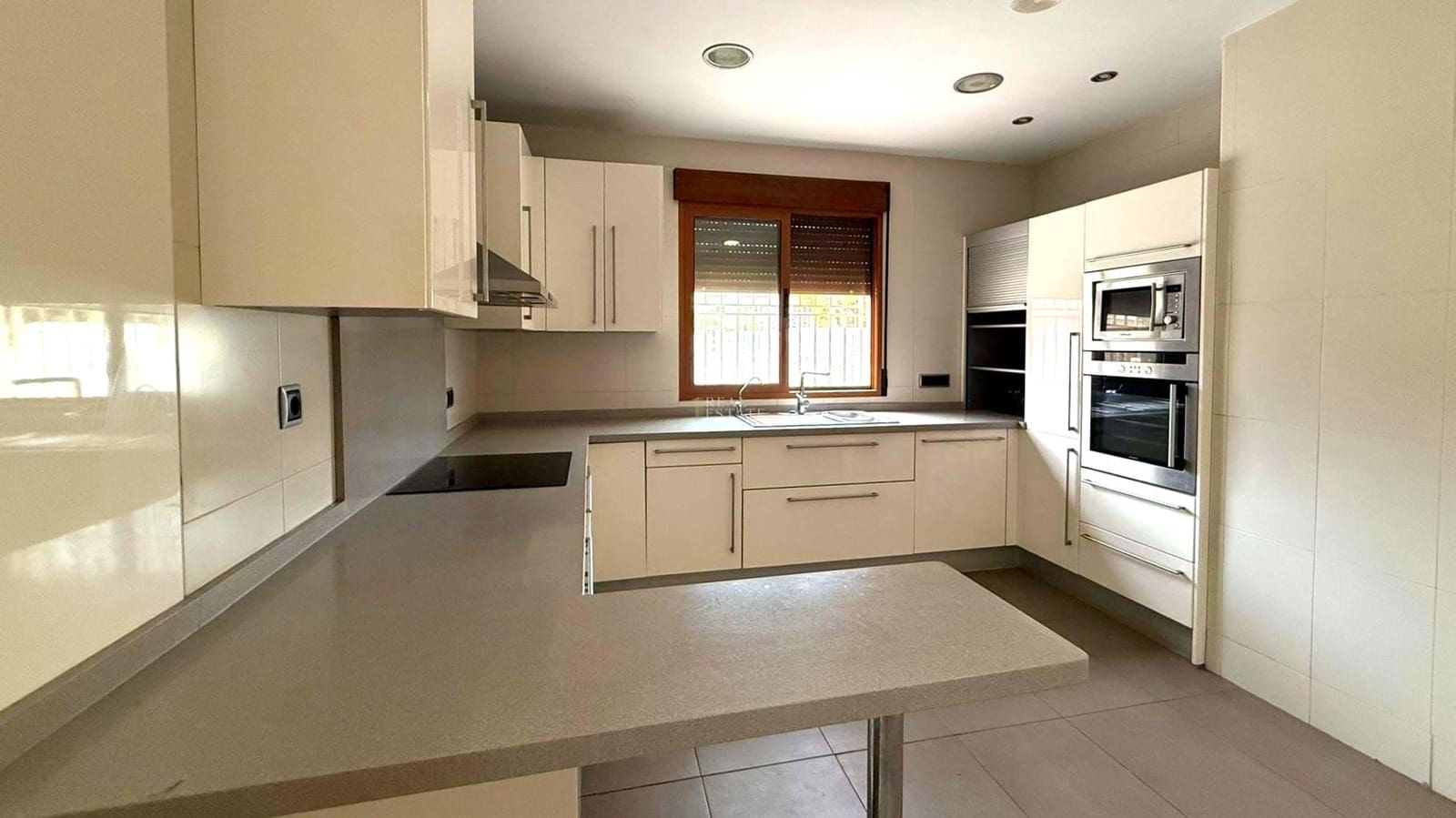 5 sovrum Villa till salu i La Alcayna med garage - 399 900 € (Ref: 9680617)