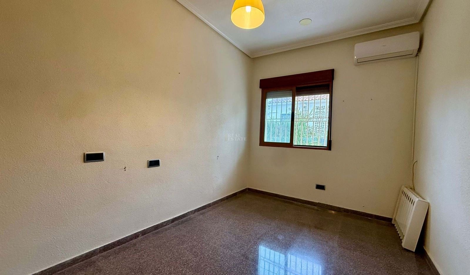 5 sovrum Villa till salu i La Alcayna med garage - 399 900 € (Ref: 9680617)