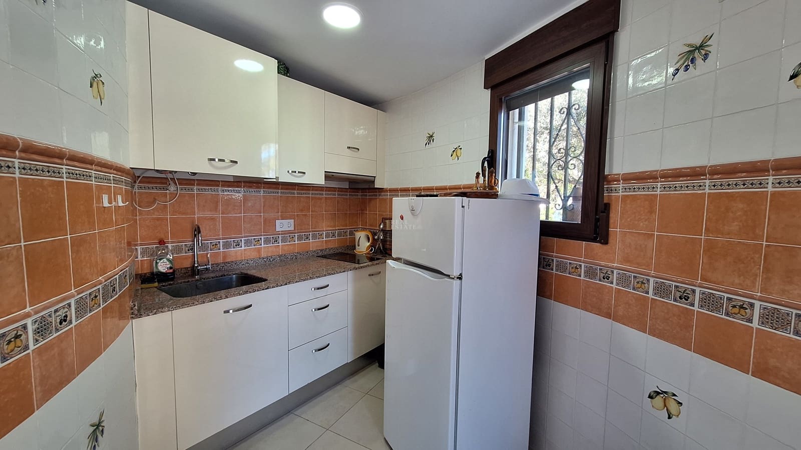 3 sypialnia Willa na sprzedaż w Denia z basenem garażem - 430 000 € (Ref: 9685271)