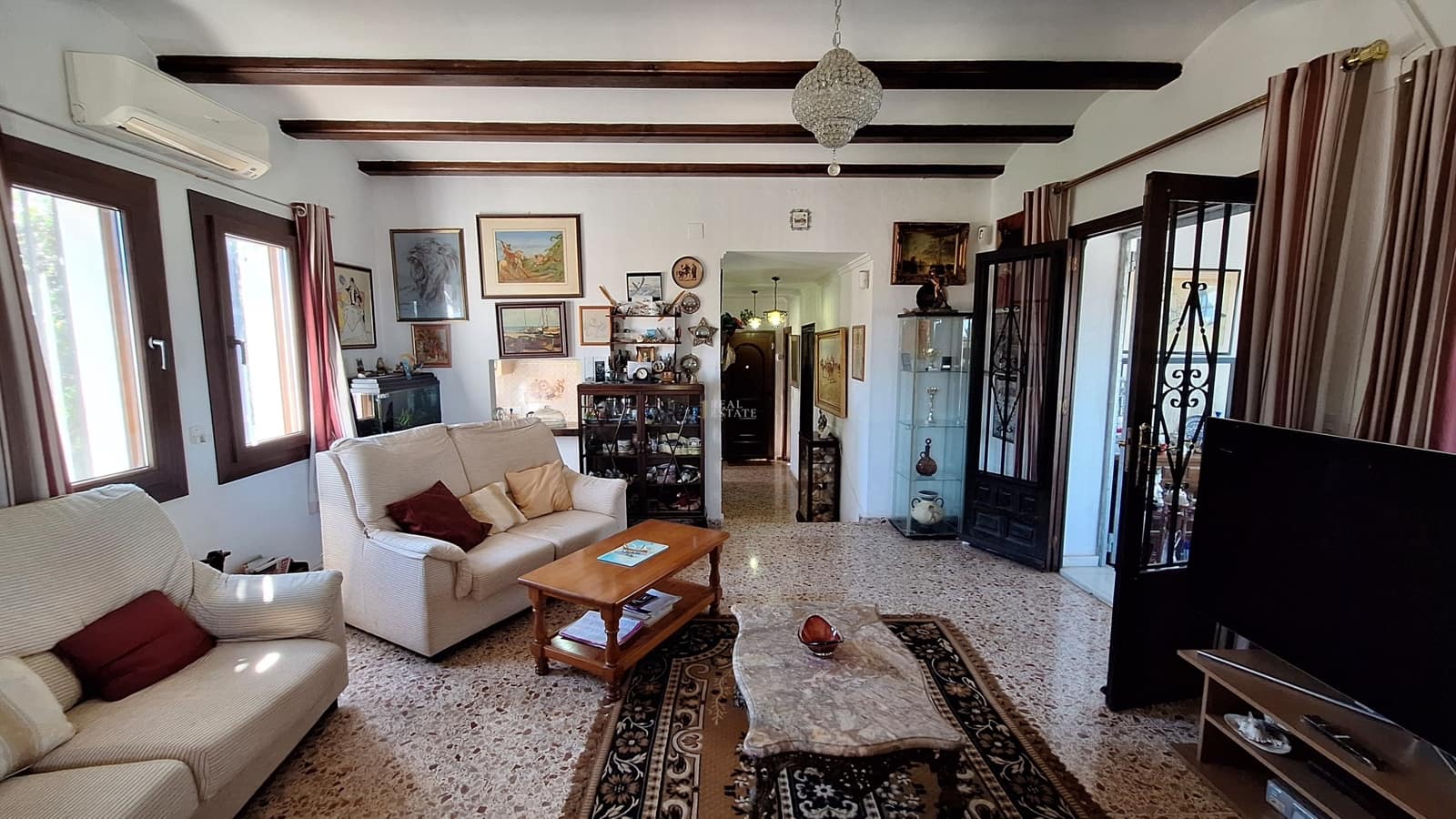 3 sypialnia Willa na sprzedaż w Denia z basenem garażem - 430 000 € (Ref: 9685271)