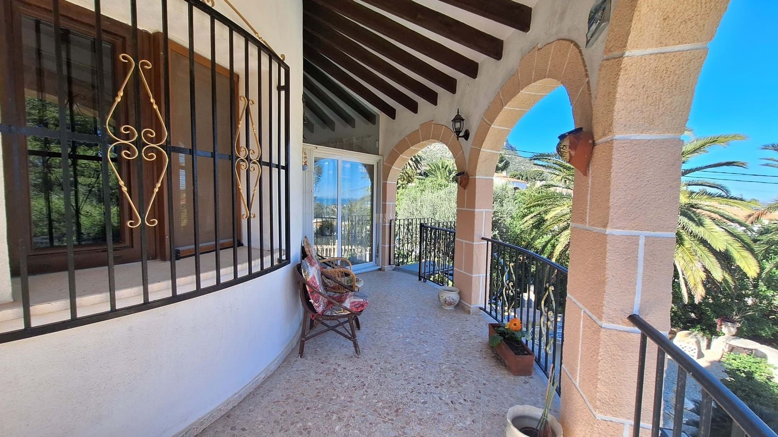3 sypialnia Willa na sprzedaż w Denia z basenem garażem - 430 000 € (Ref: 9685271)