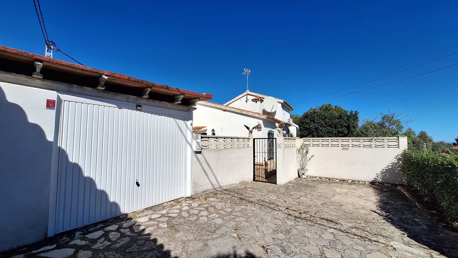3 sypialnia Willa na sprzedaż w Denia z basenem garażem - 430 000 € (Ref: 9685271)
