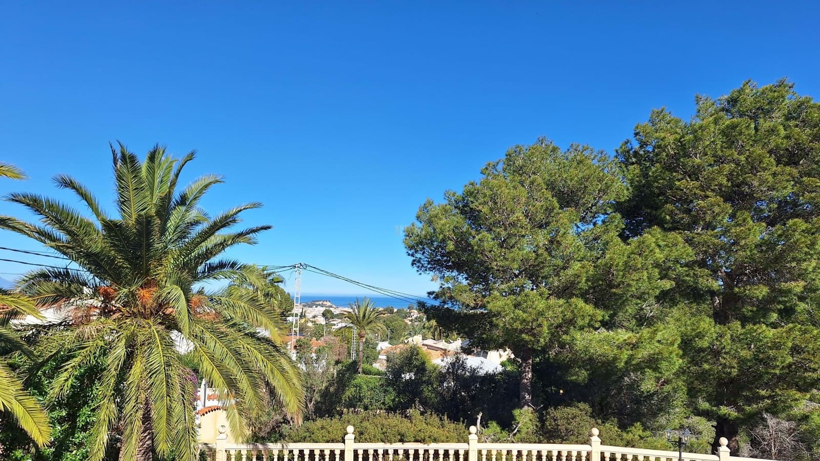 3 sypialnia Willa na sprzedaż w Denia z basenem garażem - 430 000 € (Ref: 9685271)