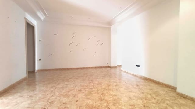 3 sovrum Lägenhet till salu i Elche / Elx - 145 000 € (Ref: 9688645)