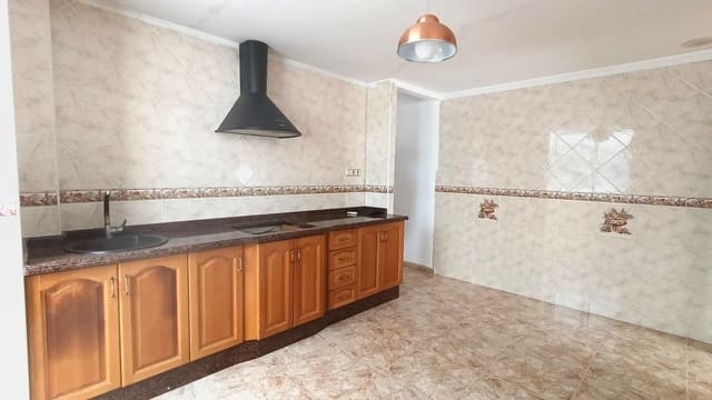 3 sovrum Lägenhet till salu i Elche / Elx - 145 000 € (Ref: 9688645)