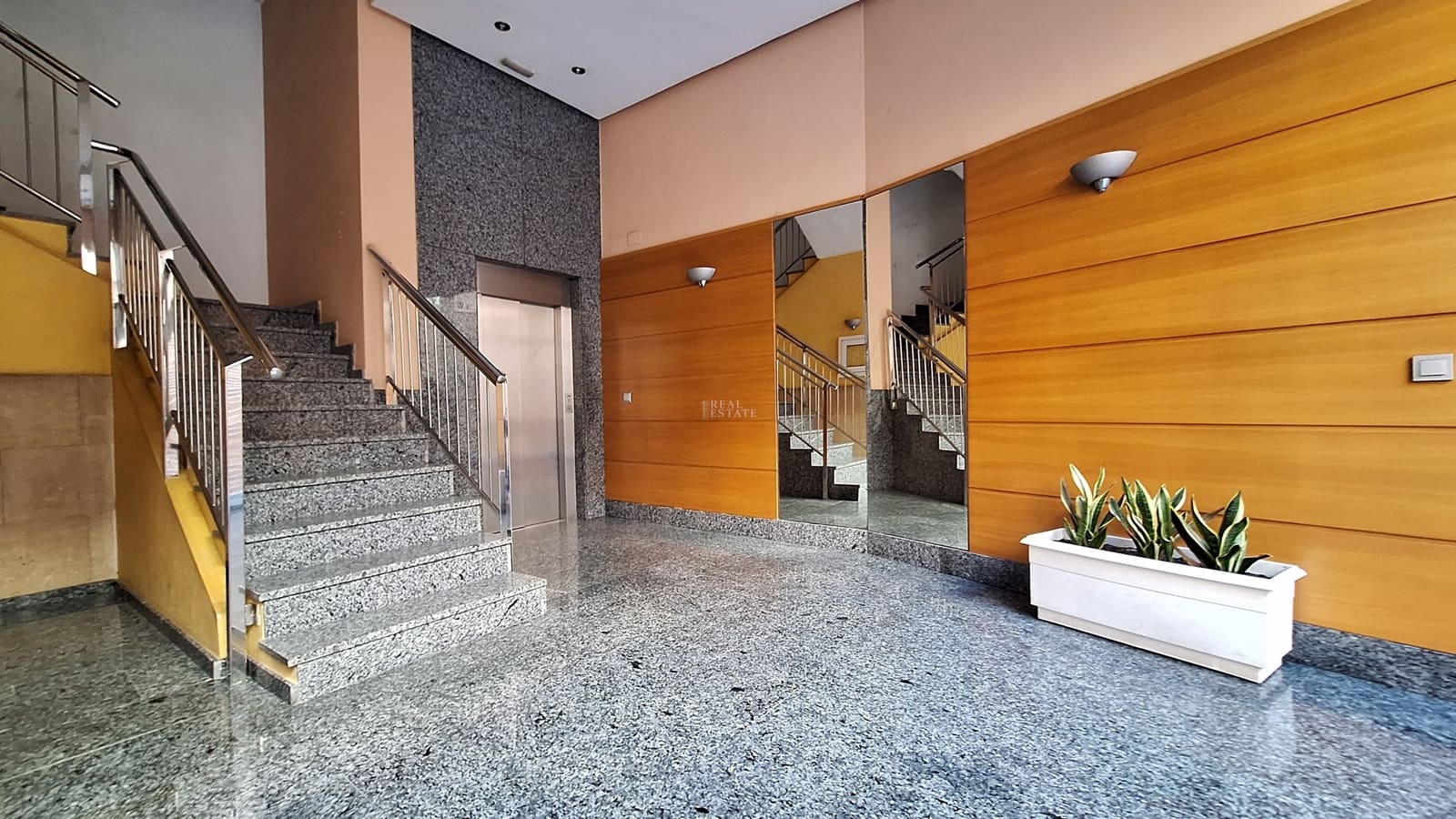 3 makuuhuone Huoneisto myytävänä paikassa Molina de Segura mukana 
autotalli - 200 000 € (Ref: 9688646)