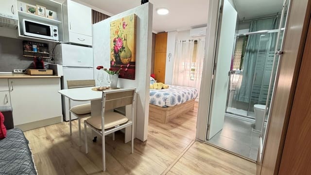 2 sovrum Lägenhet till salu i Alicante stad - 235 000 € (Ref: 9694298)