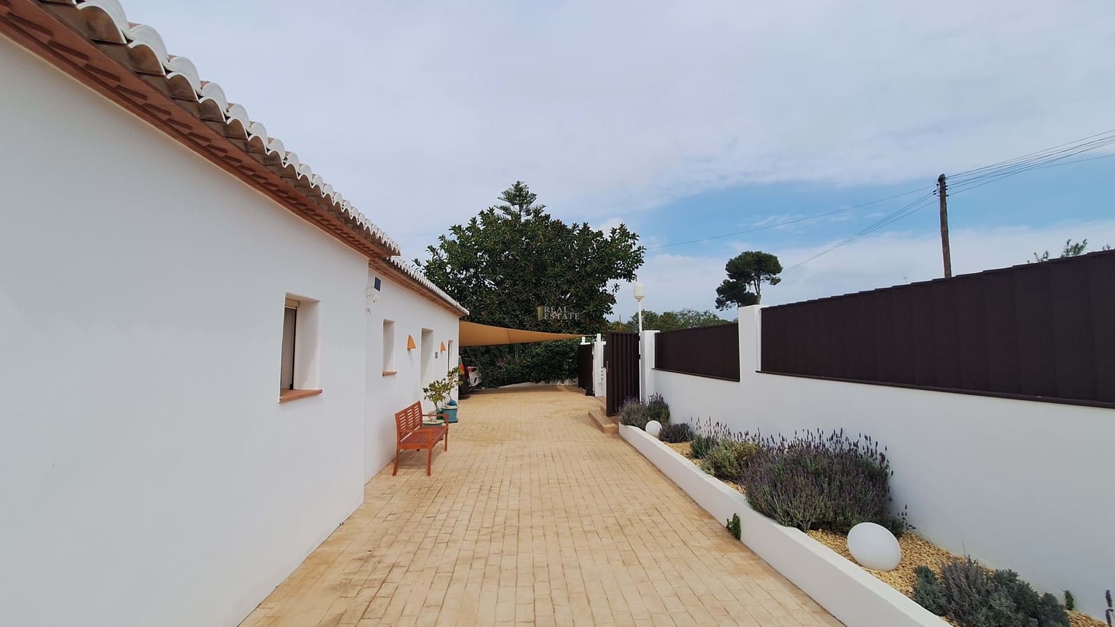 3 bedroom Villa for sale in Javea / Xabia with pool - € 840,000 (Ref: 9700183)
