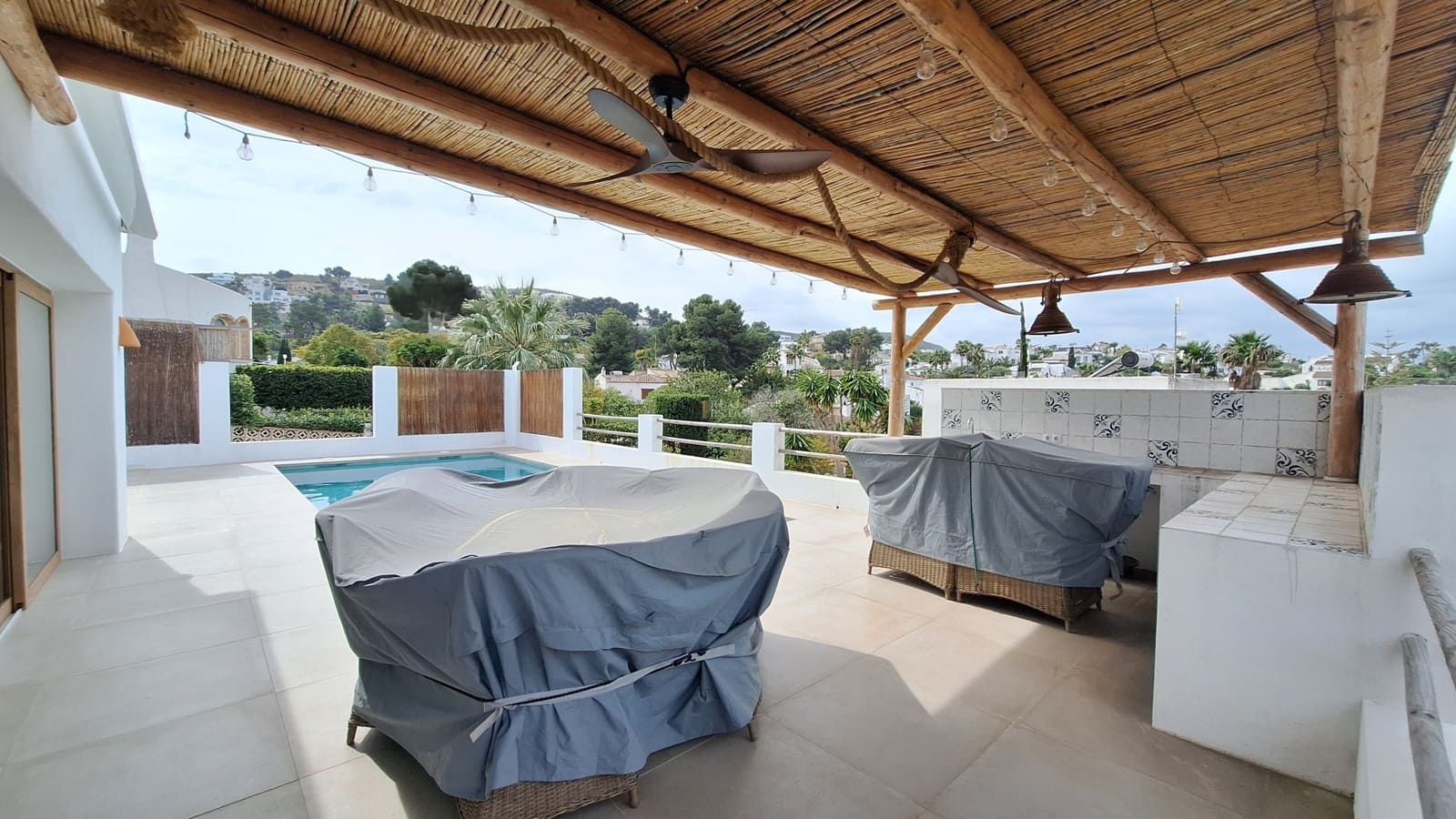 3 bedroom Villa for sale in Javea / Xabia with pool - € 840,000 (Ref: 9700183)