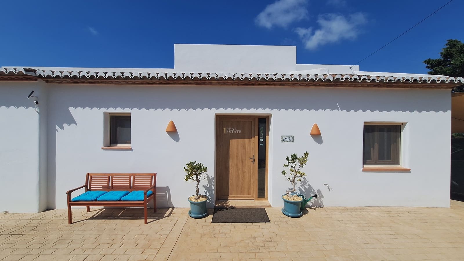 Chalet de 3 habitaciones en Javea / Xàbia en venta con piscina - 840.000 € (Ref: 9700183)