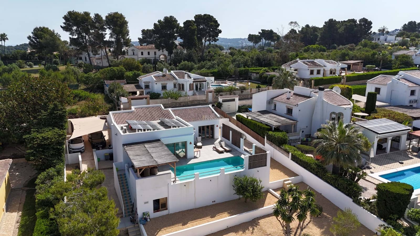 Chalet de 3 habitaciones en Javea / Xàbia en venta con piscina - 840.000 € (Ref: 9700183)
