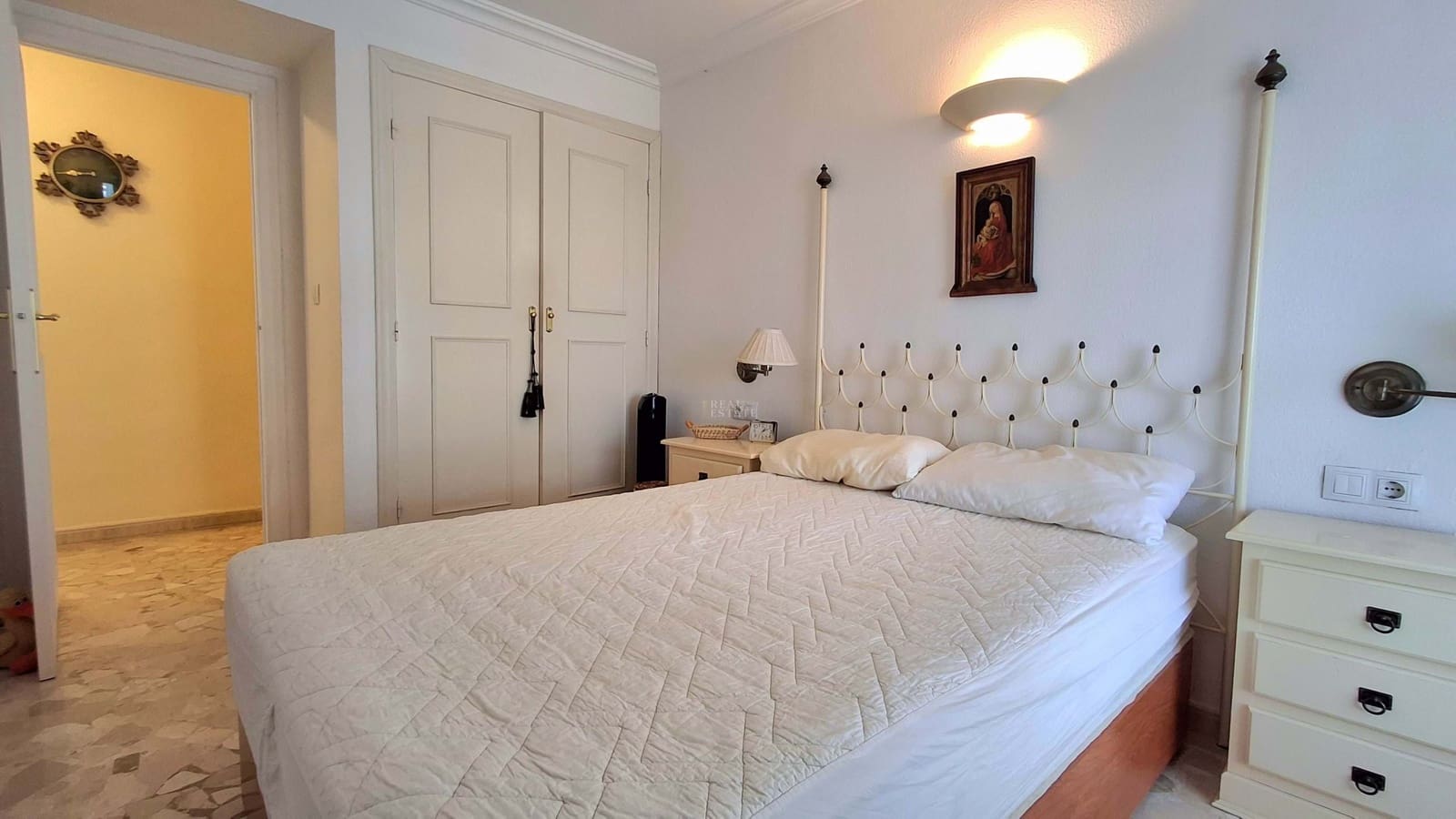 2 makuuhuone Huoneisto myytävänä paikassa Alicante kaupunki mukana uima-altaan 
autotalli - 492 000 € (Ref: 9720977)