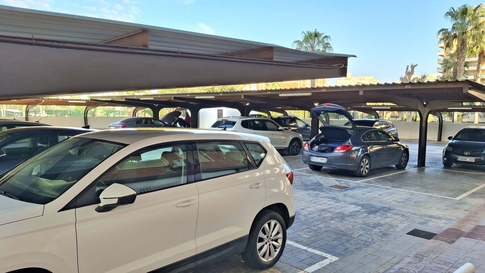 2 makuuhuone Huoneisto myytävänä paikassa Alicante kaupunki mukana uima-altaan 
autotalli - 492 000 € (Ref: 9720977)