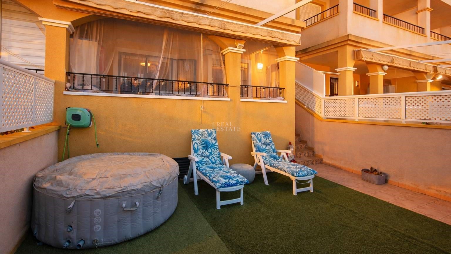 2 sovrum Lägenhet till salu i Mar de Cristal med pool garage - 189 000 € (Ref: 9734104)