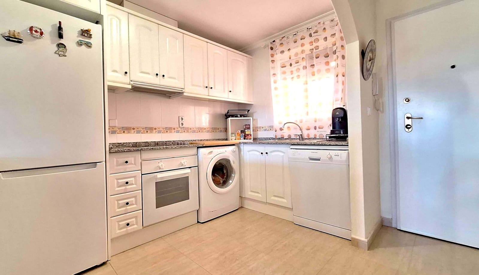 2 sovrum Lägenhet till salu i Mar de Cristal med pool garage - 189 000 € (Ref: 9734104)