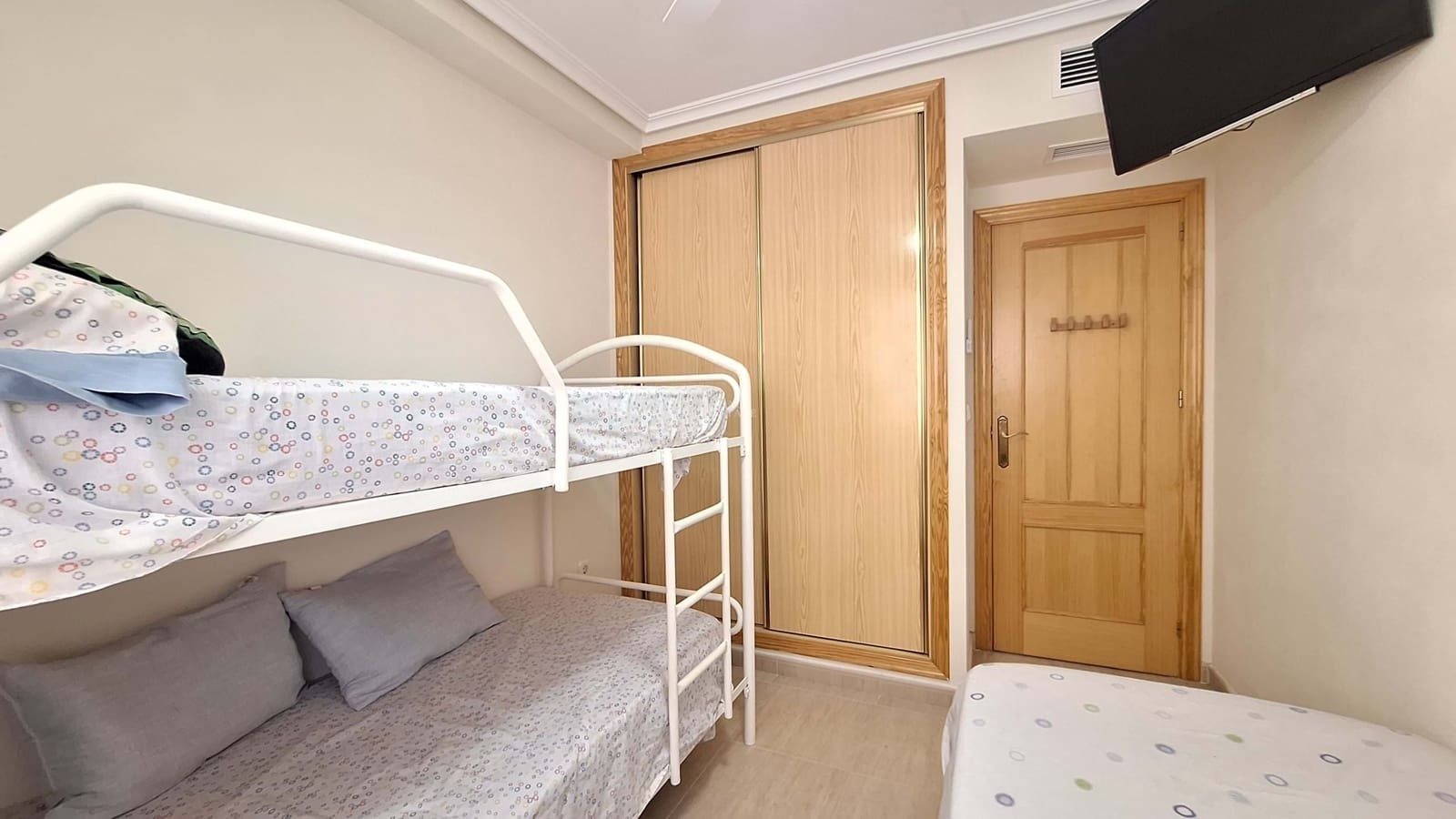 2 sovrum Lägenhet till salu i Mar de Cristal med pool garage - 189 000 € (Ref: 9734104)