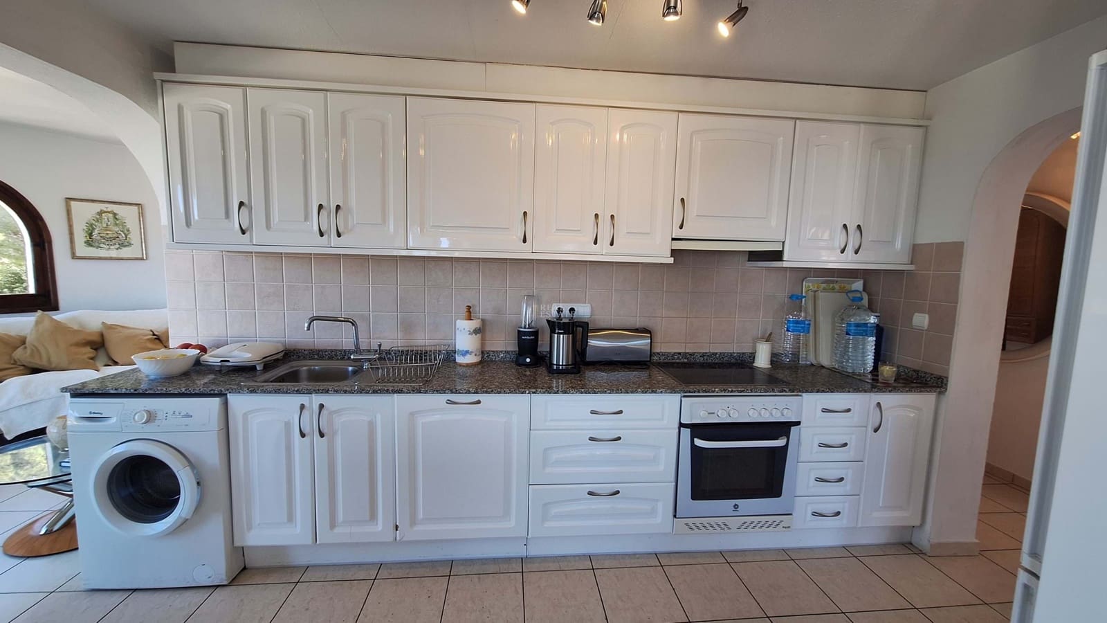 4 soveværelse Villa til salg i Denia med swimmingpool - € 625.000 (Ref: 9735047)