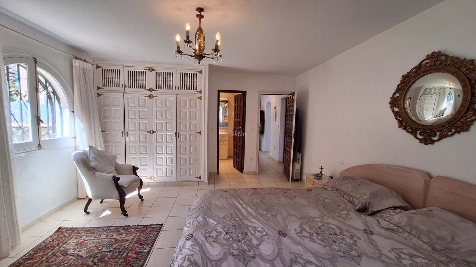 4 soveværelse Villa til salg i Denia med swimmingpool - € 625.000 (Ref: 9735047)