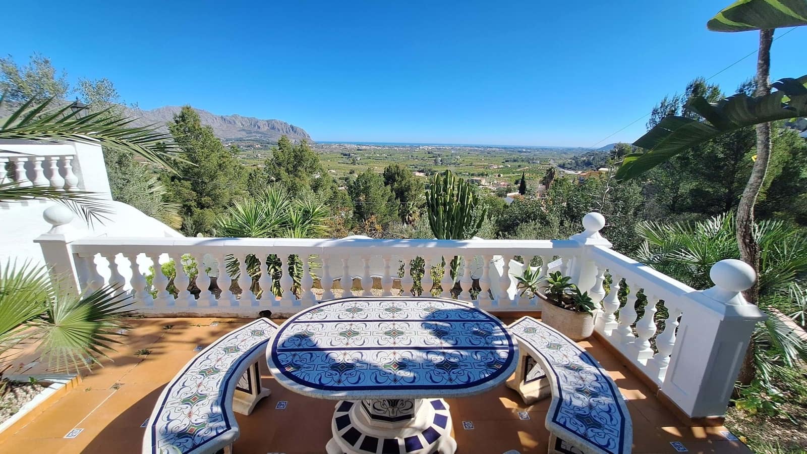 3 bedroom Villa for sale in Benidoleig - € 465,000 (Ref: 9737154)