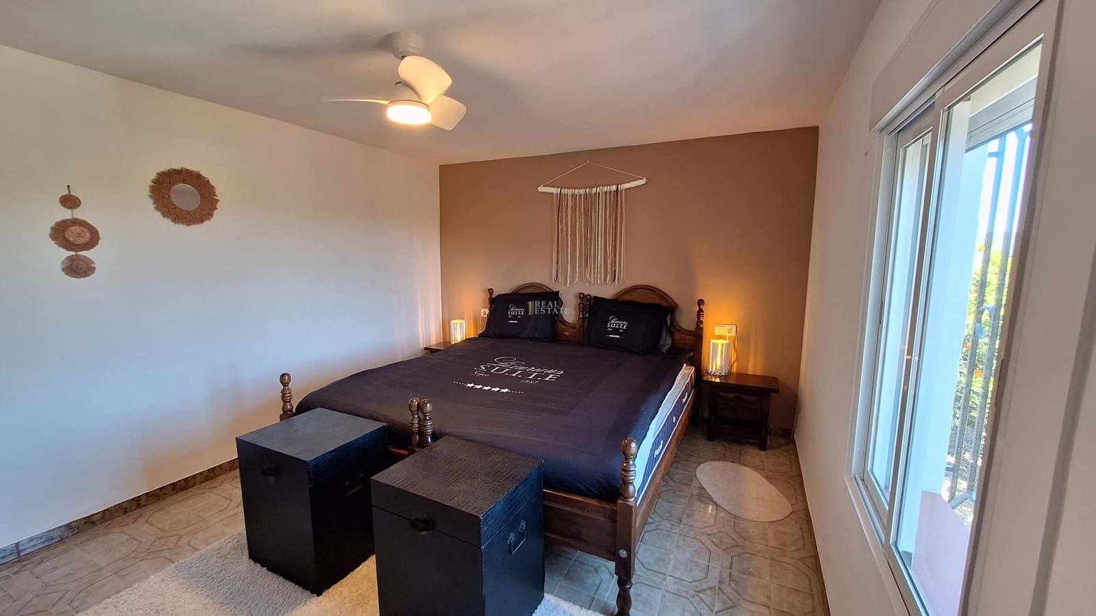 3 bedroom Villa for sale in Benidoleig - € 465,000 (Ref: 9737154)