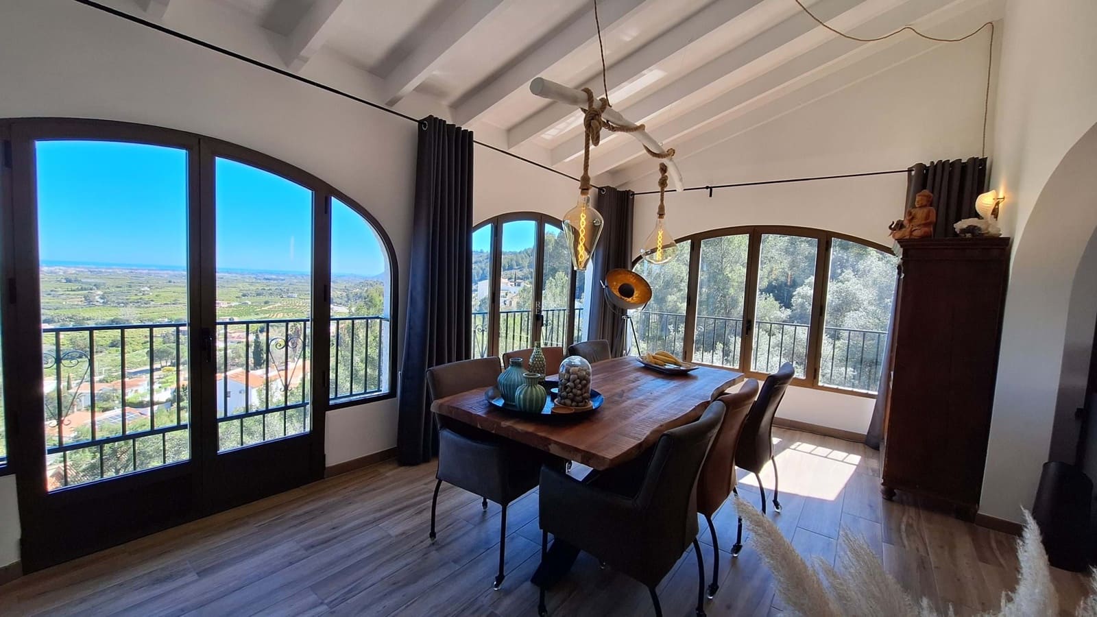 3 bedroom Villa for sale in Benidoleig - € 465,000 (Ref: 9737154)