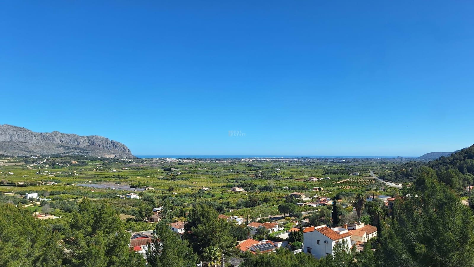 3 bedroom Villa for sale in Benidoleig - € 465,000 (Ref: 9737154)