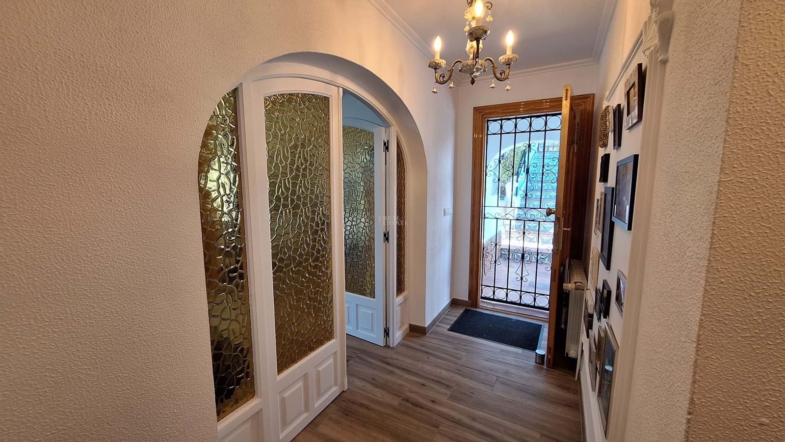 3 bedroom Villa for sale in Benidoleig - € 465,000 (Ref: 9737154)