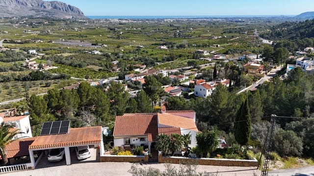 3 bedroom Villa for sale in Benidoleig - € 465,000 (Ref: 9737154)