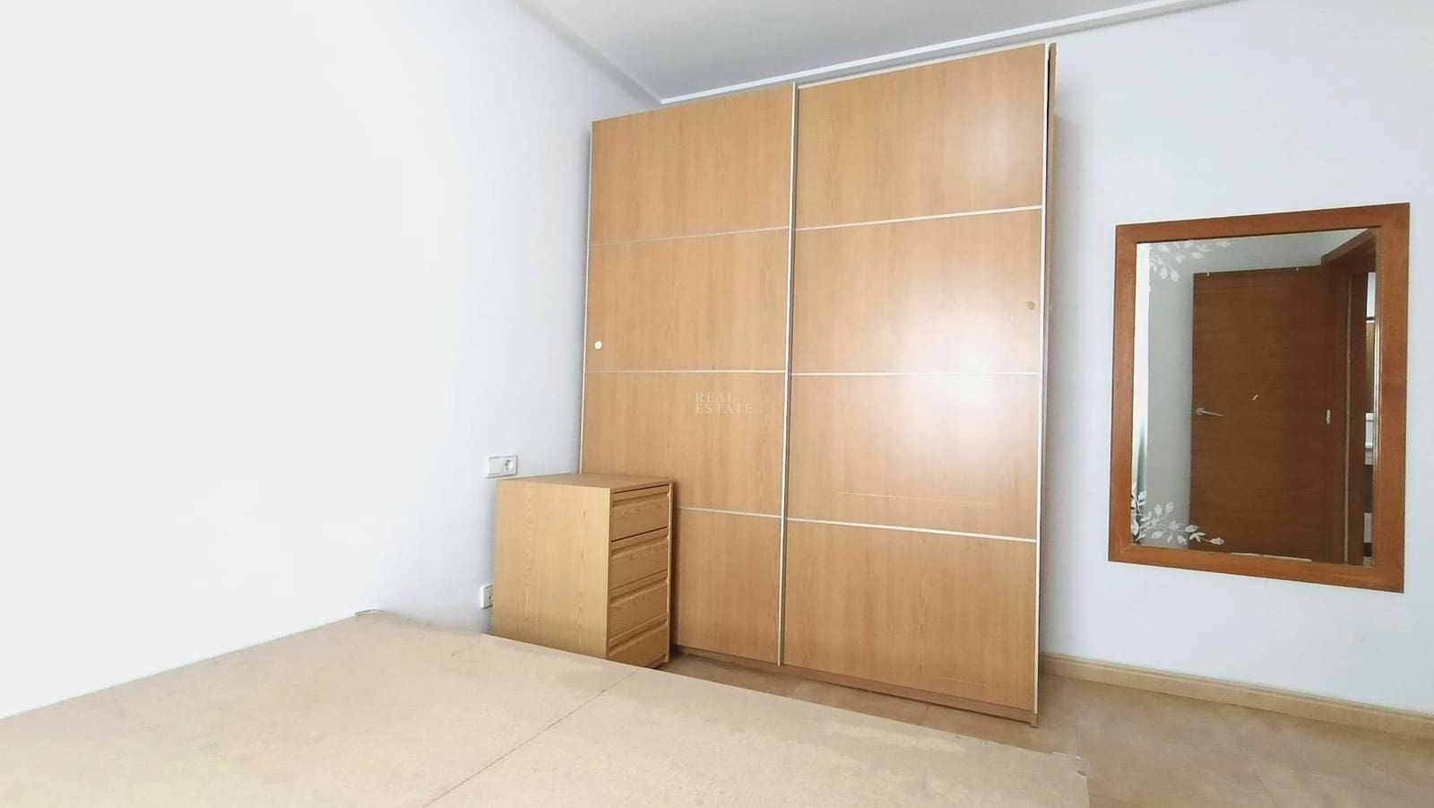 2 sovrum Lägenhet till salu i Elche / Elx med garage - 175 000 € (Ref: 9737224)